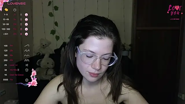 Alicia redfollow online show from 03/22/25, 12:25
