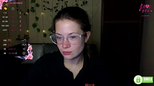 Alicia redfollow online show from 09/26/25, 11:25