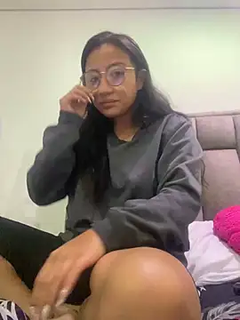 Anny boo  online show from 01/01/25, 07:52