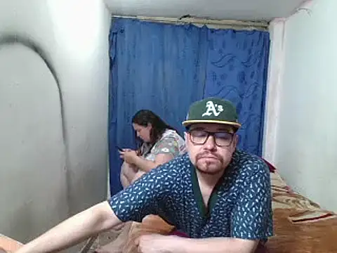 Snapshot of pecadodulce123 chatting on 02/21/25, 03:45 pecadodulce123 online show from 02/21/25, 03:45