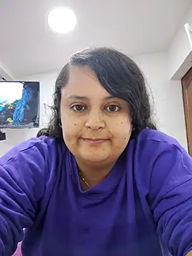 Miss balloonsmila online show from 10/22/25, 01:17