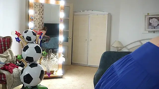 moonlight4u online show from 07/14/26, 06:40