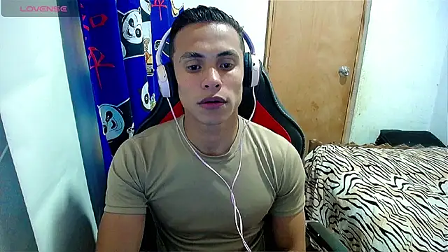 Willy Mate online show from 01/04/25, 02:56