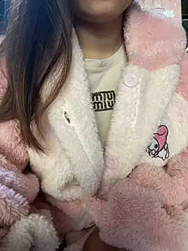 Snapshot of Remy1108 chatting on 12/24/24, 02:43 Remy1108 online show from 12/24/24, 02:43