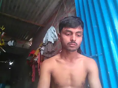 Snapshot of Suraj223kumar chatting on 02/27/26, 04:01 Suraj223kumar online show from 02/27/26, 04:01