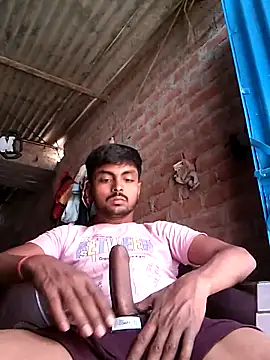 Snapshot of Suraj223kumar chatting on 03/08/26, 07:01 Suraj223kumar online show from 03/08/26, 07:01