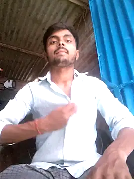 Snapshot of Suraj223kumar chatting on 03/09/26, 11:14 Suraj223kumar online show from 03/09/26, 11:14