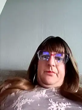 Snapshot of sexynadinets89 chatting on 03/21/25, 04:51 sexynadinets89 online show from 03/21/25, 04:51