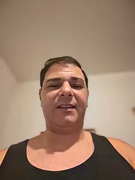 SecretlyDD online show from 02/01/25, 05:16