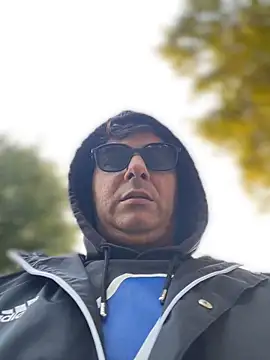 Snapshot of SecretlyDD chatting on 09/30/25, 06:07 SecretlyDD online show from 09/30/25, 06:07