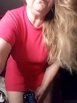 pAuLa - online show from 10/01/25, 02:28