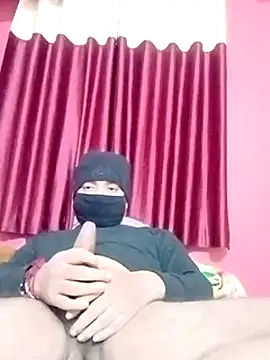 Snapshot of sanju-9973 chatting on 12/19/24, 11:25 sanju-9973 online show from 12/19/24, 11:25