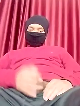 Snapshot of sanju-9973 chatting on 01/10/25, 05:34 sanju-9973 online show from 01/10/25, 05:34