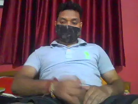 Snapshot of sanju-9973 chatting on 01/15/25, 03:29 sanju-9973 online show from 01/15/25, 03:29