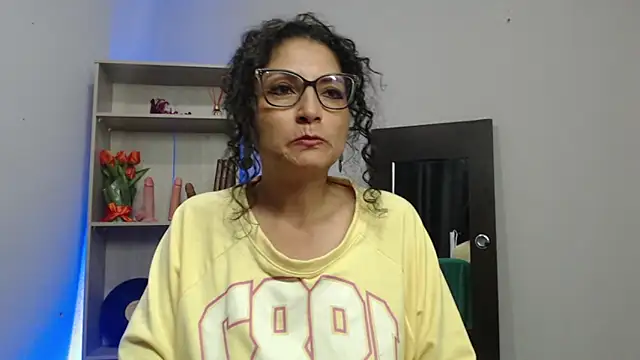 arianna ros3 online show from 01/25/25, 05:40