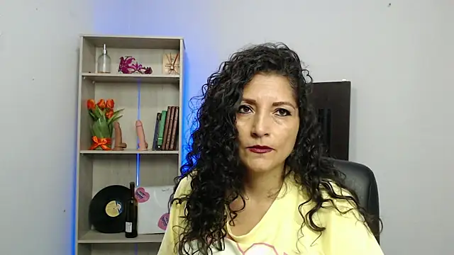 arianna ros3 online show from 02/08/25, 03:31