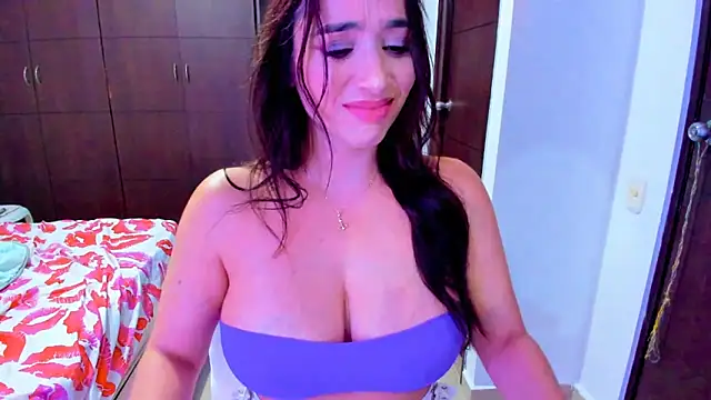 hugetits90xxx online show from 01/04/25, 02:03