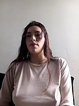 eriika deep  online show from 11/29/25, 05:38