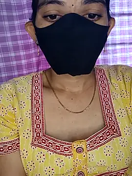 Snapshot of Telugu_Cute_Angel chatting on 12/23/25, 03:04 Telugu Cute Angel online show from 12/23/25, 03:04