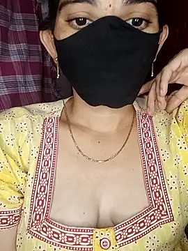 Snapshot of Telugu_Cute_Angel chatting on 01/12/26, 04:45 Telugu Cute Angel online show from 01/12/26, 04:45
