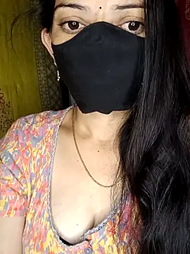 Snapshot of Telugu_Cute_Angel chatting on 02/07/26, 04:43 Telugu Cute Angel online show from 02/07/26, 04:43