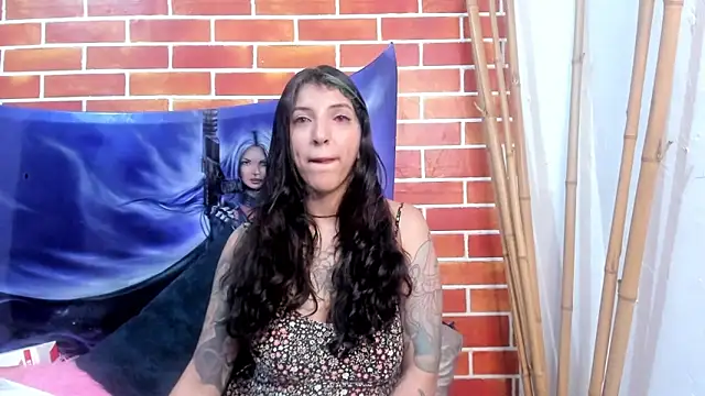 marlenna online show from 02/08/25, 04:25