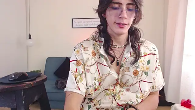 andreey50 online show from 02/05/25, 07:31