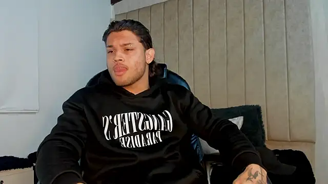 jeicob gagnon online show from 10/09/25, 06:55