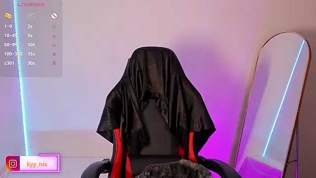 nix  kyy online show from 10/07/25, 05:48