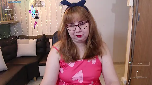 chloe prg online show from 11/24/25, 01:33