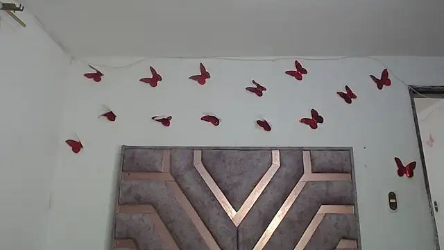 Anny Fox- online show from 09/17/25, 03:08