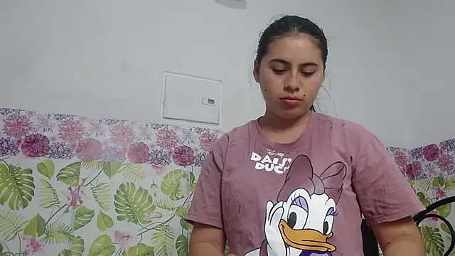 Snapshot of sweetfantacies18 chatting on 01/24/25, 12:09 sweetfantacies18 online show from 01/24/25, 12:09