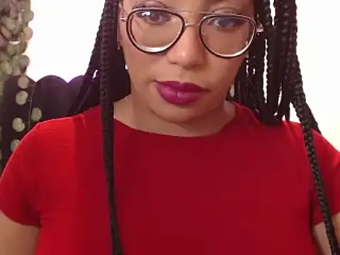 Snapshot of AmyBriiggs chatting on 11/03/25, 03:08 AmyBriiggs online show from 11/03/25, 03:08