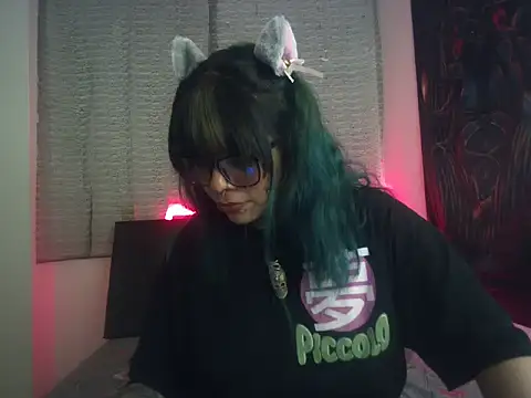 Snapshot of Eta_carinae chatting on 01/18/25, 03:20 Eta carinae online show from 01/18/25, 03:20