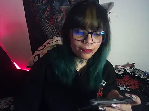 Snapshot of Eta_carinae chatting on 02/28/25, 09:04 Eta carinae online show from 02/28/25, 09:04