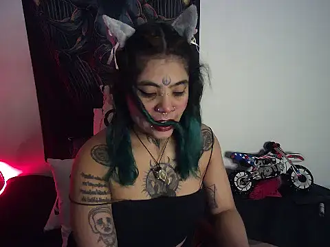 Snapshot of Eta_carinae chatting on 03/05/25, 02:14 Eta carinae online show from 03/05/25, 02:14