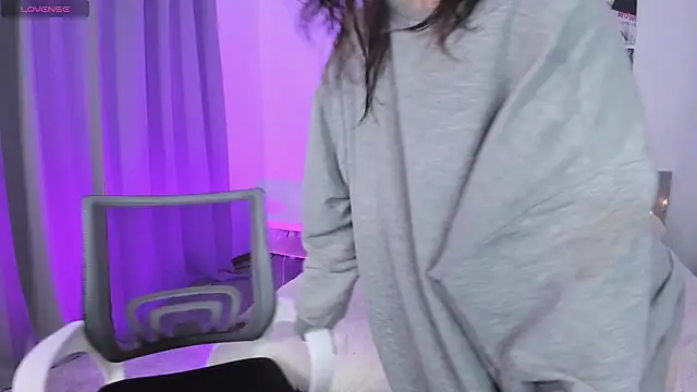 Snapshot of Lissa_Meow_ chatting on 10/08/25, 01:58 Lissa Meow online show from 10/08/25, 01:58