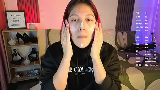 Snapshot of Fresita_Rosita chatting on 11/07/25, 12:27 Fresita Rosita online show from 11/07/25, 12:27