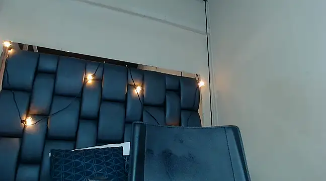 Snapshot of Samir_bear chatting on 01/10/25, 12:36 Samir bear online show from 01/10/25, 12:36