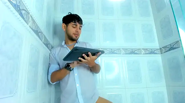 Snapshot of Samir_bear chatting on 02/07/25, 03:30 Samir bear online show from 02/07/25, 03:30