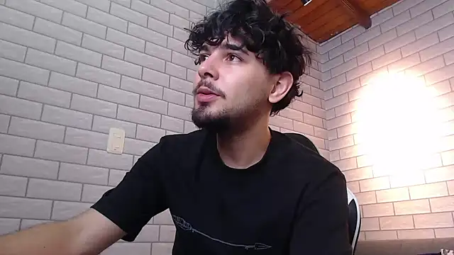 Snapshot of Samir_bear chatting on 10/03/25, 12:46 Samir bear online show from 10/03/25, 12:46