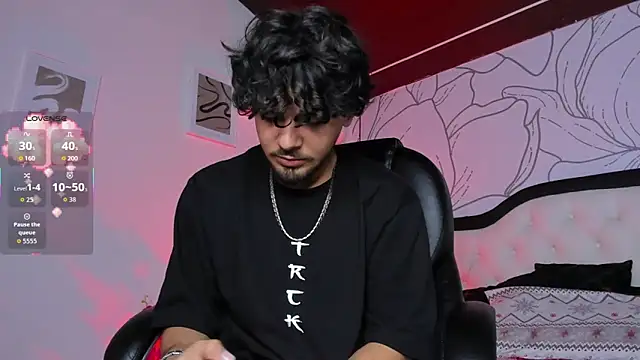 Snapshot of Samir_bear chatting on 11/28/25, 12:41 Samir bear online show from 11/28/25, 12:41