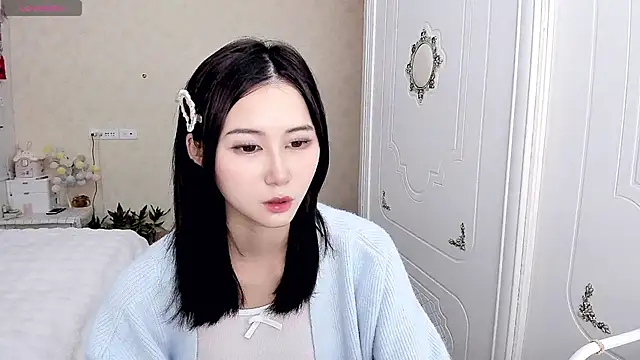 Snapshot of Tomakto chatting on 12/27/24, 05:31 Tomakto online show from 12/27/24, 05:31