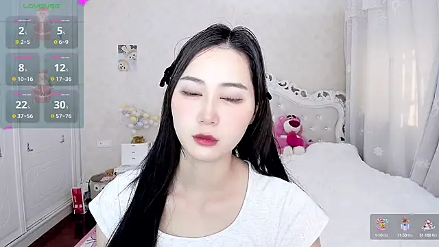 Snapshot of Tomakto chatting on 01/05/25, 07:49 Tomakto online show from 01/05/25, 07:49
