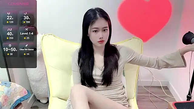 Snapshot of LILI-Baobei chatting on 01/19/25, 04:04 LILI-Baobei online show from 01/19/25, 04:04
