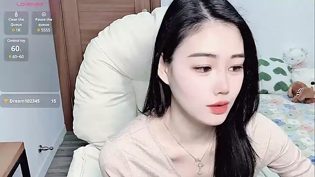 Snapshot of LILI-Baobei chatting on 03/19/25, 02:48 LILI-Baobei online show from 03/19/25, 02:48