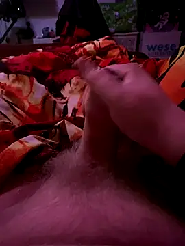 Snapshot of makedaddyhappy6 chatting on 12/02/25, 01:11 makedaddyhappy6 online show from 12/02/25, 01:11