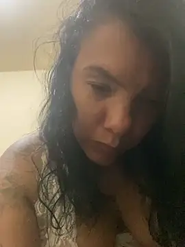 Snapshot of briannaa557 chatting on 12/18/24, 10:40 briannaa557 online show from 12/18/24, 10:40