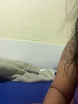 Snapshot of briannaa557 chatting on 01/03/25, 09:47 briannaa557 online show from 01/03/25, 09:47