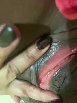 Snapshot of briannaa557 chatting on 03/03/25, 09:44 briannaa557 online show from 03/03/25, 09:44